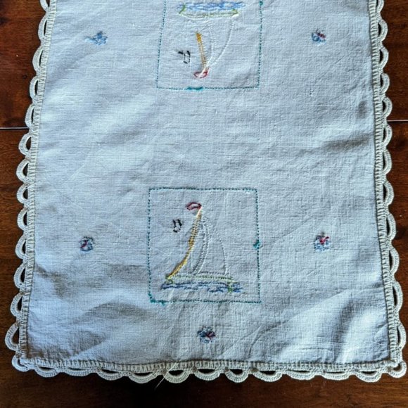 20% OFF Vintage 3-Piece Hand Embroidered Sailboat Doilies – c 1950s - Picture 3 of 10